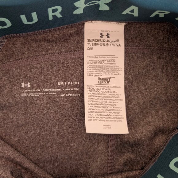 NWOT HeatGear® Armour Ankle Crop Women’s Capri Leggings - Picture 8 of 11